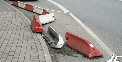 A5 Neuenteich_kaputte Leitborde