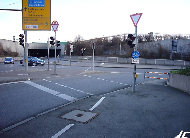 PF_Flughafentunnel_05a