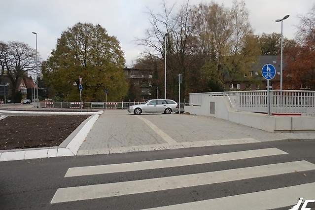Kreisverkehr-Ochsenzoll-Norderstedt-13
