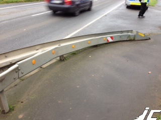 Guxhagen_Radweg_Leitplanke