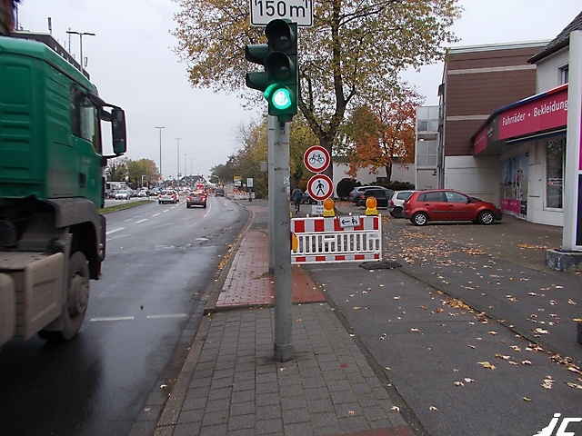 01 Sittardsberger Beginn gesperrte Strecke