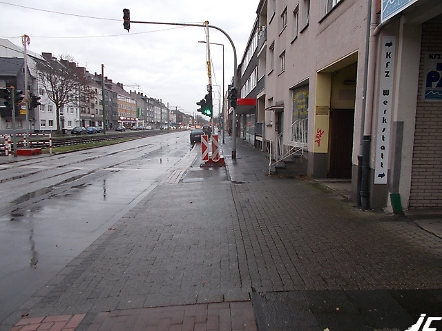 07 Ueberweg Duesseldorfer Strasze